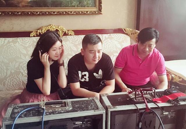 &#34;Tiểu quỷ số 1 Trung Quốc&#34; sau 24 năm gia nhập showbiz giờ ra sao? - 4