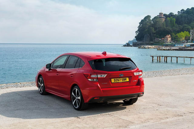 Subaru Impreza 2018 có giá từ 575 triệu đồng - 2