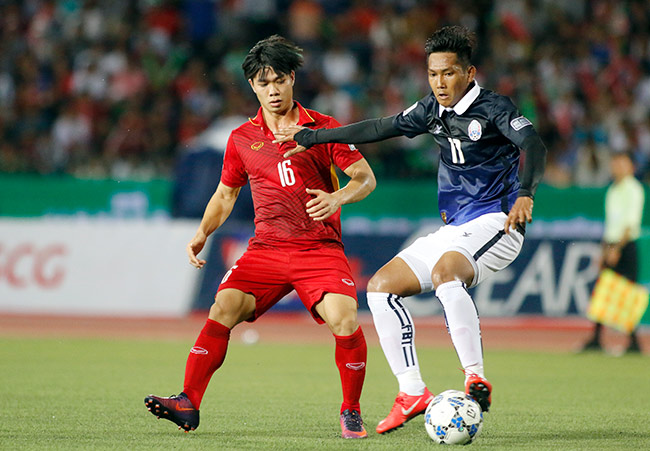 ĐT Việt Nam tái đấu Campuchia: Chờ vận đỏ &#34;cặp Lâm - Chung&#34; - 1