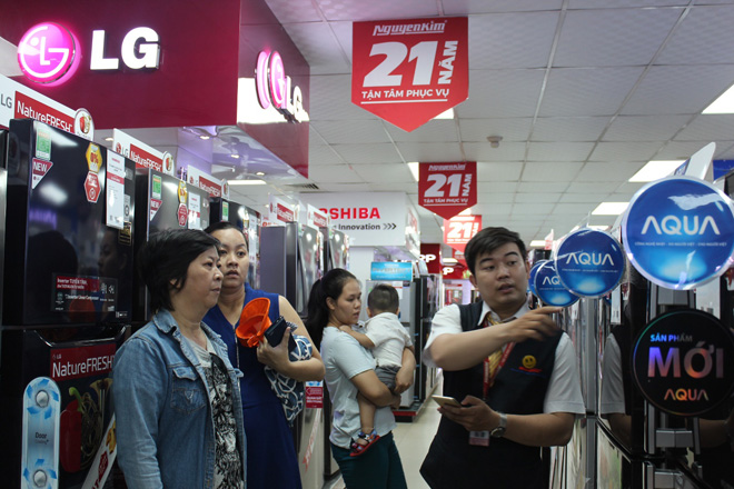 Săn hàng xịn trong tháng khuyến mãi - 1