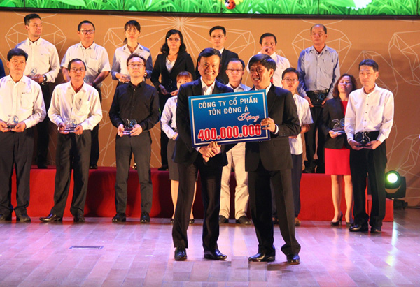 Tôn Đông Á và Tết trung thu nâng bước tương lai - 1