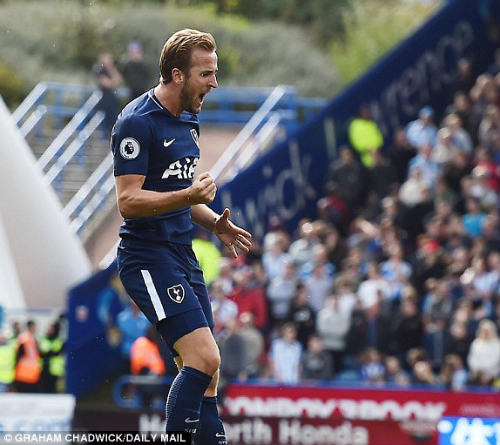 Chi tiết Huddersfield - Tottenham: Siêu dự bị và nhát kiếm kết liễu (KT) - 6