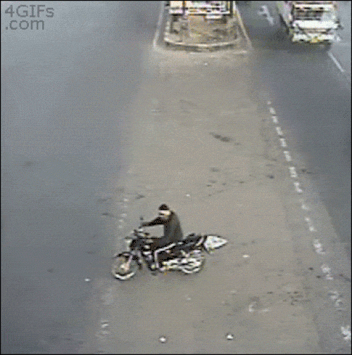 "Thần Chết" sững sờ với những pha thoát hiểm khó tin - 7