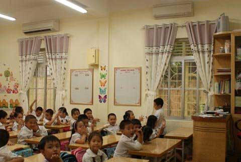 Lớp VIP trường công: “Doanh thu” trăm triệu - 3