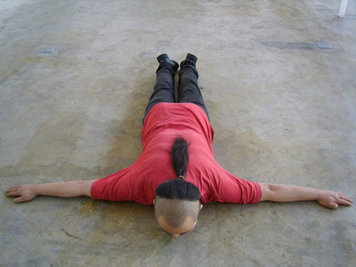 Liếm đất... để trải nghiệm cuộc sống - 3