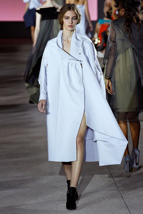 Dấu ấn văn hóa Nhật ở sàn catwalk Paris - 6