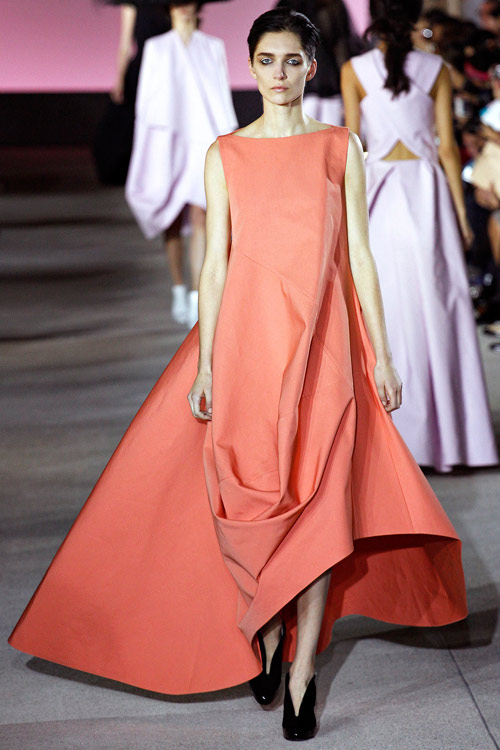 Dấu ấn văn hóa Nhật ở sàn catwalk Paris - 6