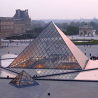 Tin tức trong ngày - Kim tự tháp Lourve và "con số của quỷ"