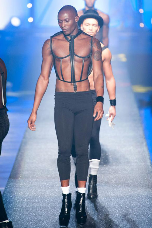 Jean Paul Gaultier bí ẩn và khêu gợi - 16