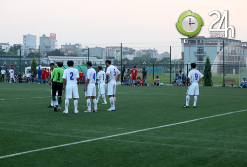 Vỡ trận CAHN - TPHCM ở giải lão tướng - 4