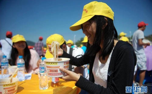 Nồi bún ốc to nhất thế giới - 4