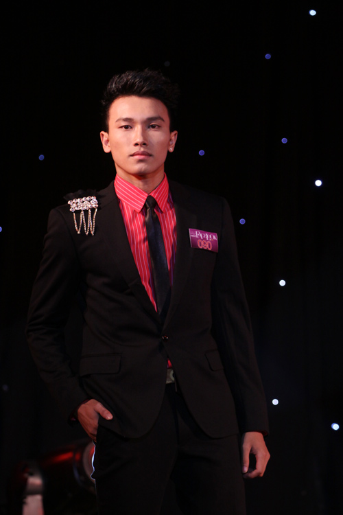 Hot girl Sao Mai khoe vòng một gợi cảm - 5