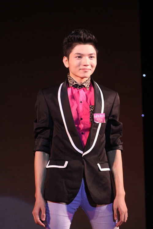 Hot girl Sao Mai khoe vòng một gợi cảm - 6