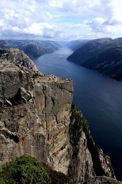 10 vùng vịnh kỳ vĩ nhất thế giới - 9