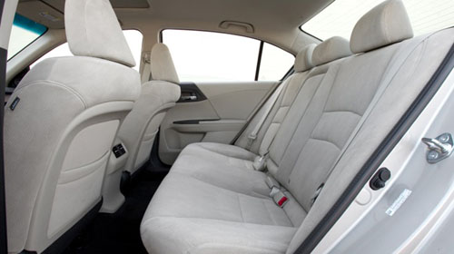 Honda Accord 2013: Mẫu sedan dân dụng - 4