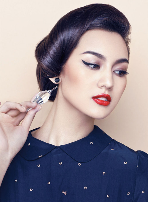 5 mẫu tóc cổ điển lãng mạn cho nàng - 3