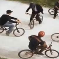 Thể thao - Video thể thao: Button "đổi nghề"