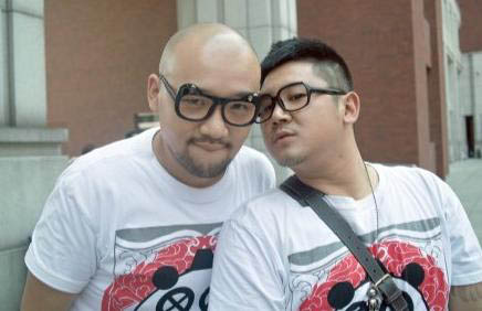 Ca sỹ The Voice TQ bị tung ảnh đồng tính - 3