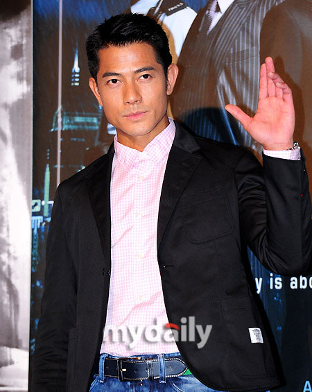 Trương Bá Chi tỏa sắc tại LHP Busan - 20