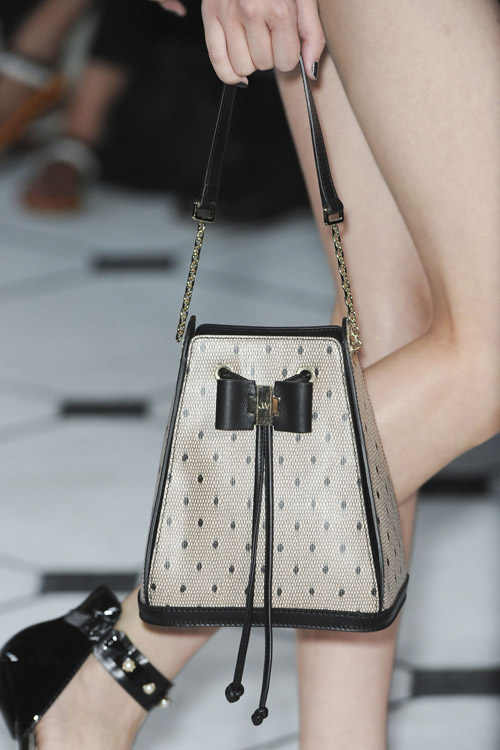 Thiết kế viết tiếp lịch sử thời trang - 4