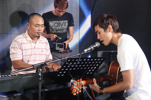 Top 10 Idol sẵn sàng đi tìm “Tôi là ai” - 2