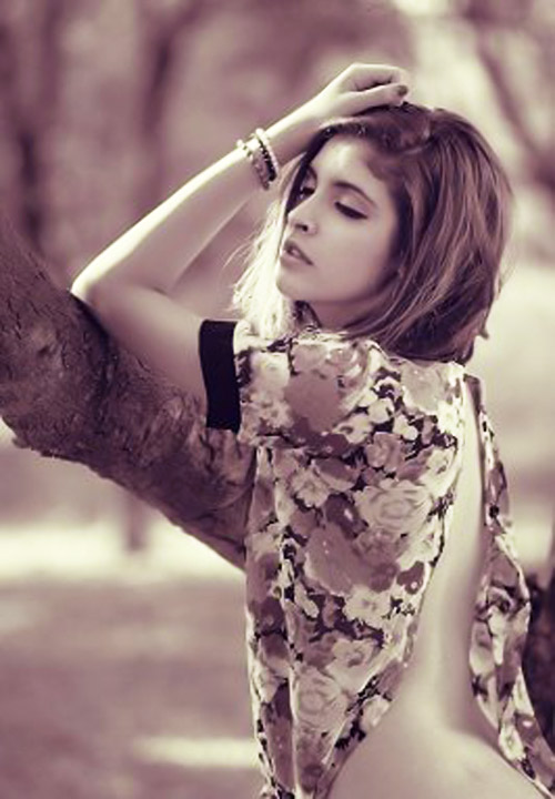 7 tấm lưng mướt mắt nhất showbiz Việt - 9