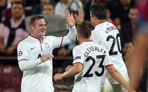 Van Persie và kỳ vọng từ Sir Alex - 2