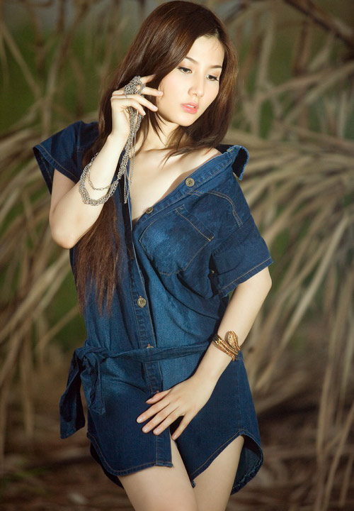 Diễm My 9X mơn mởn tuổi thanh xuân - 9