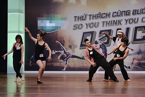Thí sinh Bước nhảy vỡ òa nước mắt - 3