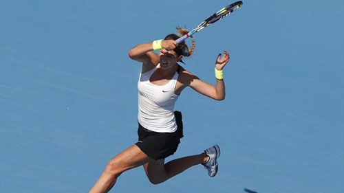 Azarenka - Sharapova: Quá nhanh, quá nguy hiểm (Video CK China Open) - 1