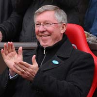 Bóng đá - MU lên ngôi nhì, Sir Alex mãn nguyện