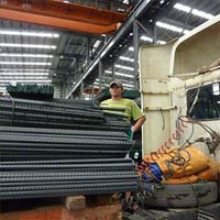 Thị trường - Tiêu dùng - Tồn kho lớn vẫn ùn ùn nhập thép TQ