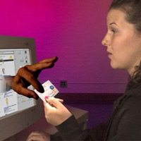 Pháp luật - Mất hàng trăm triệu vì... mua đồ qua mạng