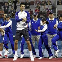Thể thao - Djokovic bất ngờ bị mời nhảy "Gangnam Style"