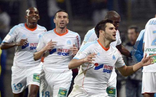 Ligue 1 sau vòng 8: Giải khát và thèm khát - 2