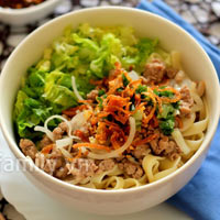 Ẩm thực - Mì trộn hấp dẫn cho bữa trưa văn phòng