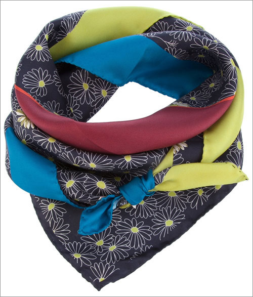 Thêm gợi cảm với chiếc khăn lụa mềm - 7