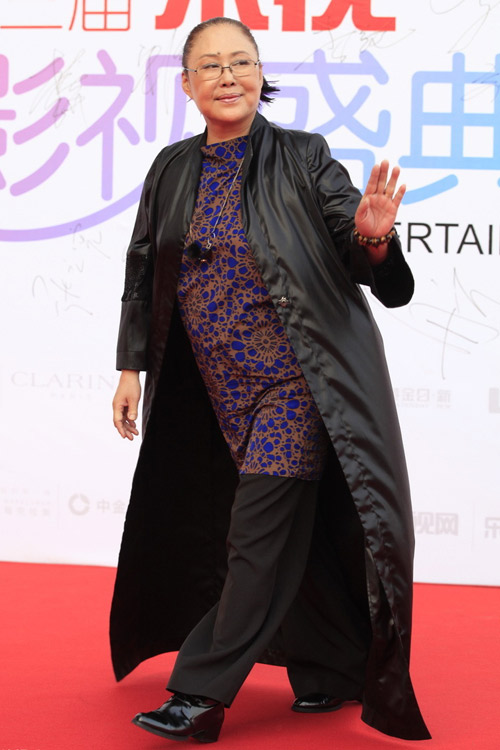 Sao táo bạo khoe vẻ sexy - 7