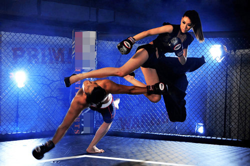 Khi người đẹp hóa thân thành võ sĩ - 8