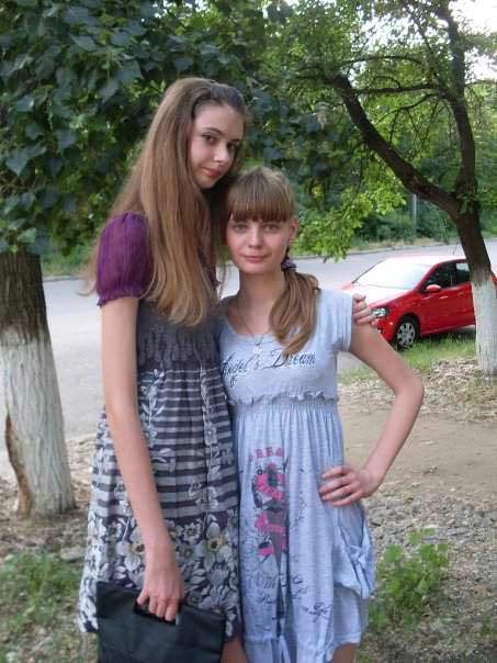 Cô gái có chiếc cổ dài như... hươu - 5