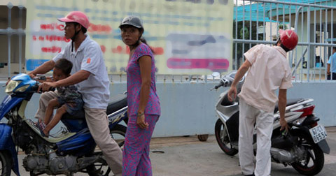 Lao động Thanh Hoá, Nghệ An bị tẩy chay - 2