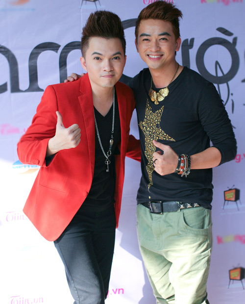 Thúy Vinh bầu lớn vẫn nhanh nhẹn - 18