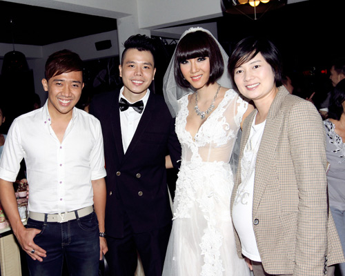 Ngọc Quyên vẫn sexy khi làm cô dâu - 2