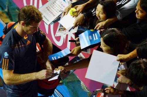 Murray sánh ngang James Bond, Bill Clinton - 1