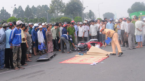 Sống bên "cung đường đen" - 2