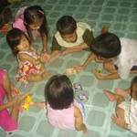 Tin tức trong ngày - Làng... trị xương thủy tinh