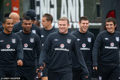 ĐT Anh: Sứ mệnh trên vai Rooney - 2