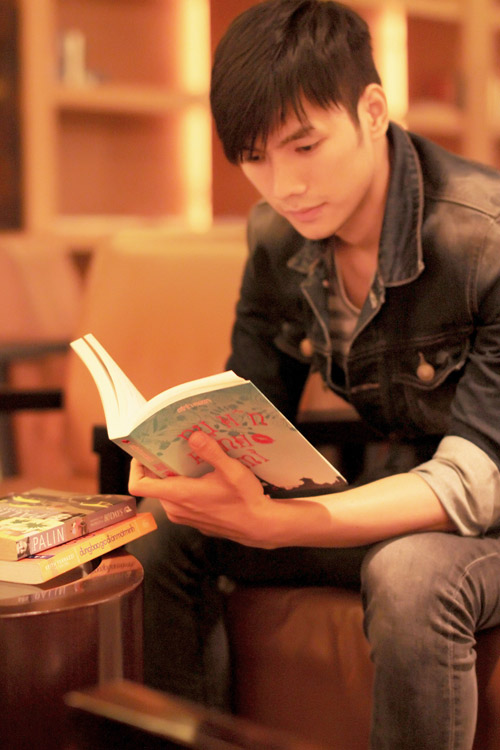 “Huyn Bin Việt" thảnh thơi trà tối - 1