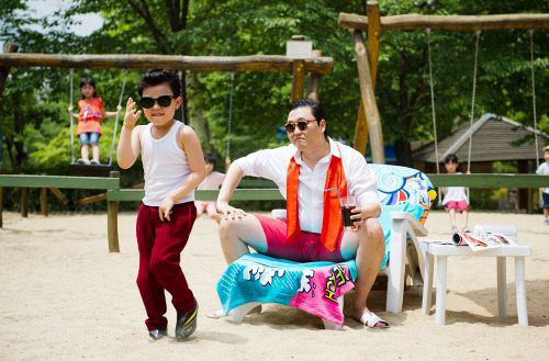 Bé lai Việt Hàn nổi danh nhờ Gangnam Style - 1