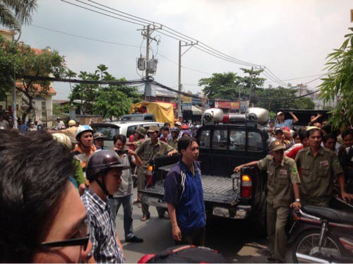 Bắt nóng kẻ có hung khí tử thủ trong KS - 3